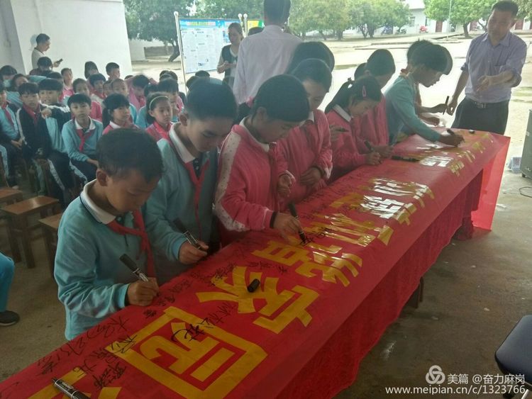 3ed3c70c2a0dc02fe9ca4afa5b83884d.jpeg 3ed3c70c2a0dc02fe9ca4afa5b83884d.jpeg